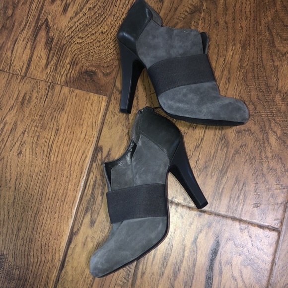 Gianni Bini suede heels - Picture 6 of 7